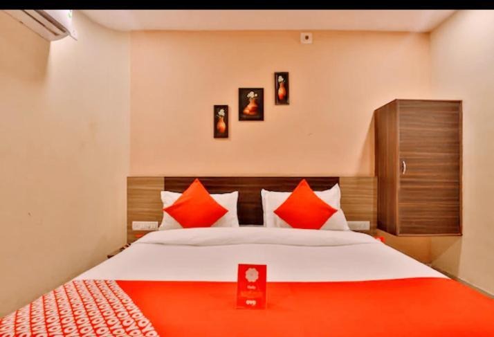 Hotel Nilkanth Inn Halol Ngoại thất bức ảnh