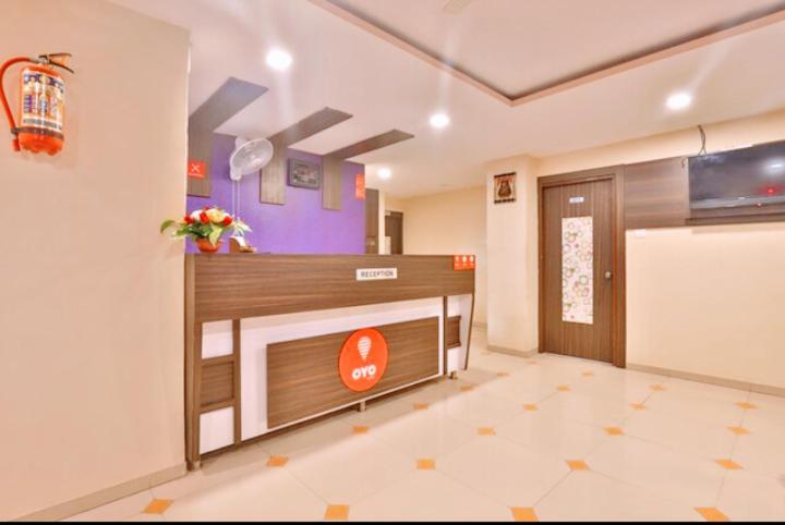 Hotel Nilkanth Inn Halol Ngoại thất bức ảnh